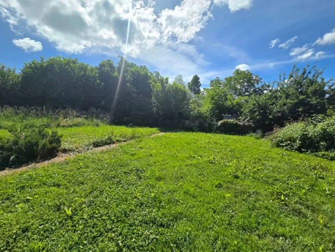 Ancien corps de ferme dans un hameau paisible avec un terrain de plus de 7 500m² — photo 5