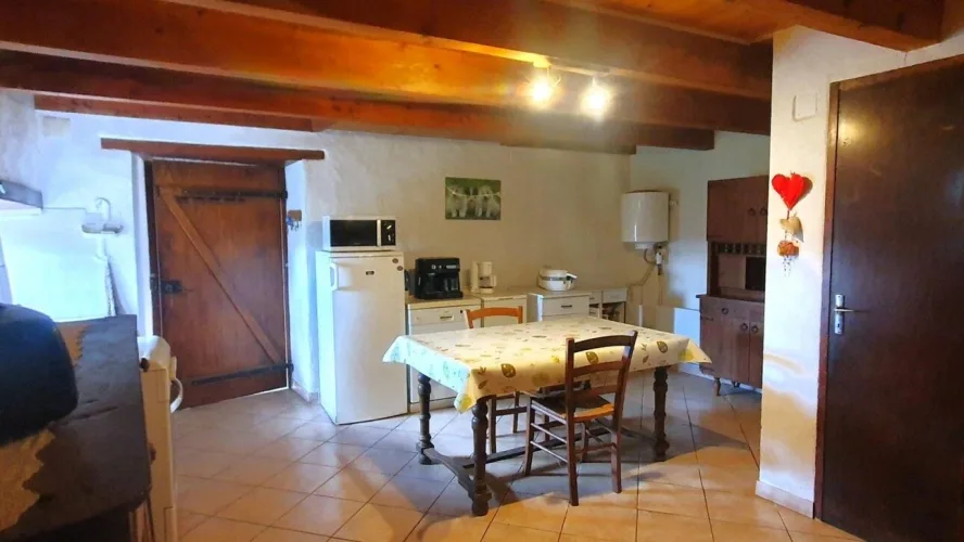 Charmante propriété avec 6 hectares de terrain à La Salvetat-Peyralès — photo 5