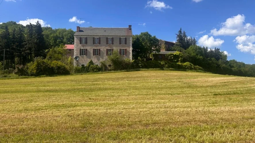 Hameau Privé en Sud-Aveyron : Un Domaine, Mille Possibilités — photo 5