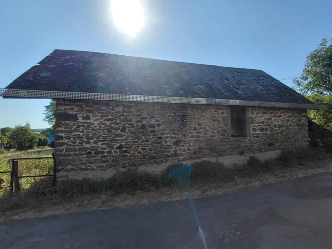 Dépendance et terrain  Le Vigean — photo 3