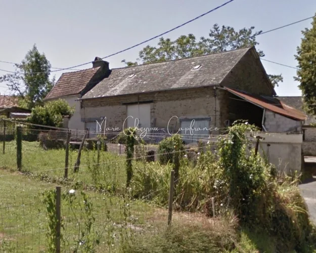 Grange + Maison entre campagne et ville - VENARSAL (19) — photo 3