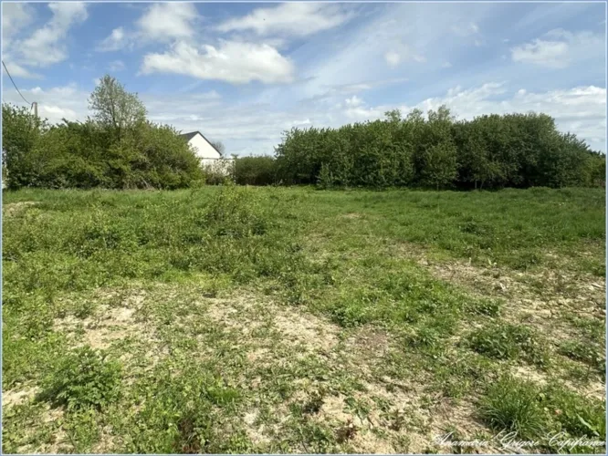 SAINT ARNOULT DES BOIS (28) Grange de 220 m² — photo 4