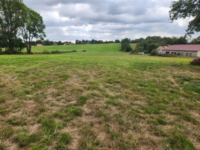 Etagnac - Maison à rénover, terrain à bâtir et terrain à vendre — photo 4