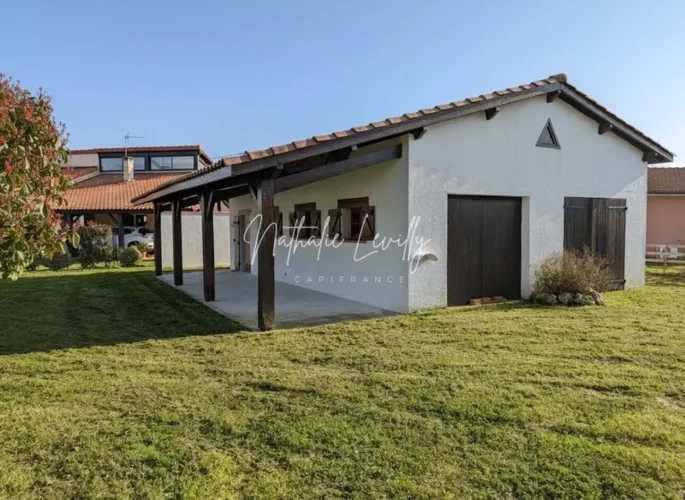 Grange et vaste terrain de 1135 m² – Potentiel d'agrandissement – Lavernose-Lacasse — photo 2