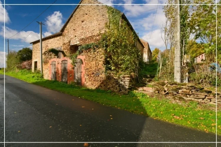 Authentique maison en pierres 180 m² - Investisseurs ou amoureux de rénovation - LIGNEROLLES (36) — photo 2