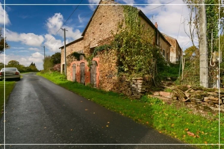 Authentique maison en pierres 180 m² - Investisseurs ou amoureux de rénovation - LIGNEROLLES (36) — photo 3