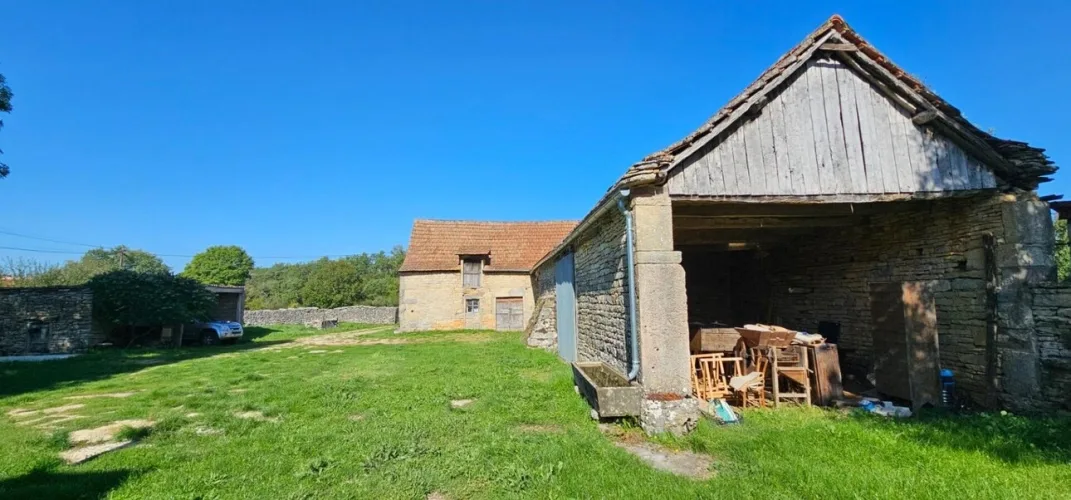 Beau potentiel de rénovation dans un hameau calme et typique du Lot — photo 5