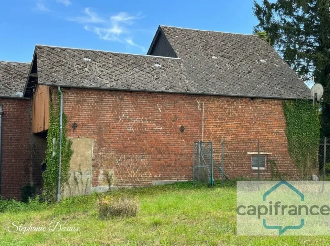 A VENDRE : Grange aménageable 270 m2 + Terrain 720 m2 – Centre GLAGEON (59132) — photo 2