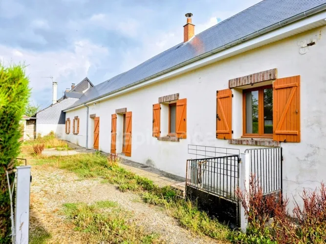 À VENDRE ANCIEN CORPS DE FERME RÉNOVÉ AVEC NOMBREUSES DÉPENDANCES à GUERVILLE (76) — photo 2