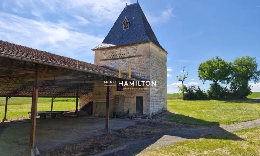CORPS DE FERME (HAMEAU) À REPENSER & RENOVER - ENTRE CORDES ET GAILLAC — photo 3