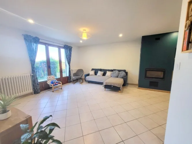 Propriete à vendre 5 pièces proche de BOURG EN BRESSE (01) — photo 4