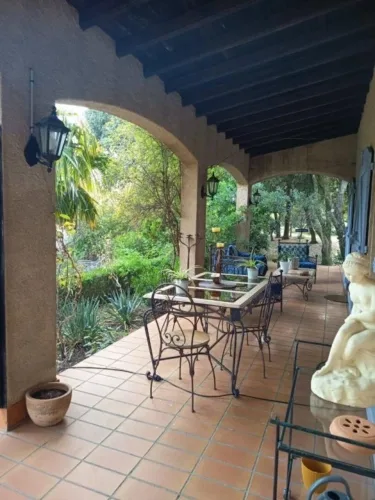 Propriété de 182m² avec piscine sur 5500 m² de terrain — photo 5