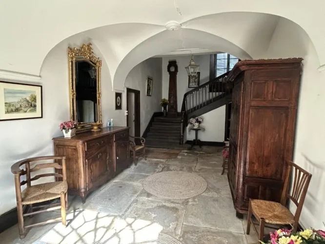 Demeure Historique du XIVe , Potentiel Accueil ou vaste maison familiale Vallées du Viaur et du Tarn — photo 2
