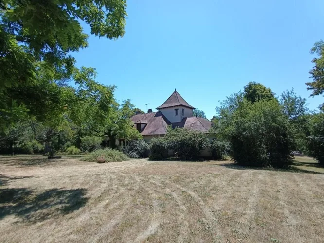 Maison Toulonjac 10 pièces 236.2 m2 — photo 2