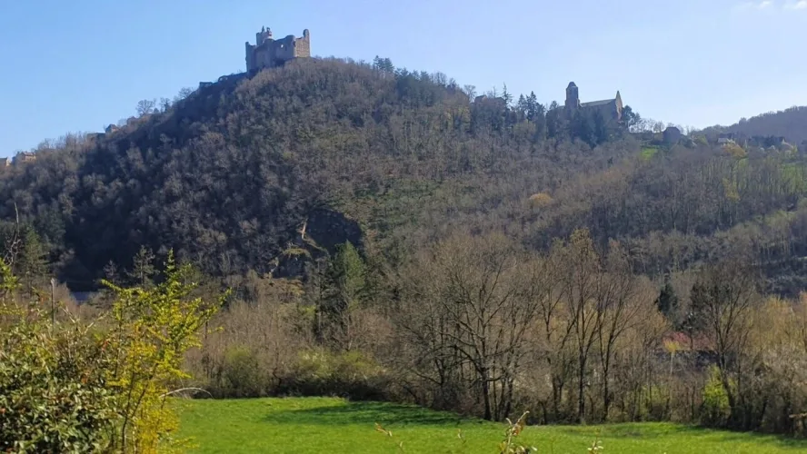Najac. Propriété de caractère rénovée avec vue exceptionnelle — photo 3