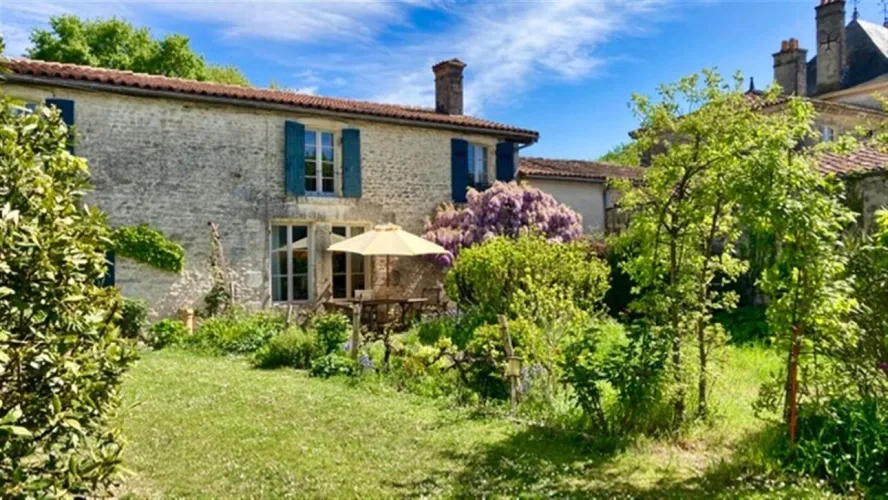 Maison de cinq chambres et piscine — photo 2