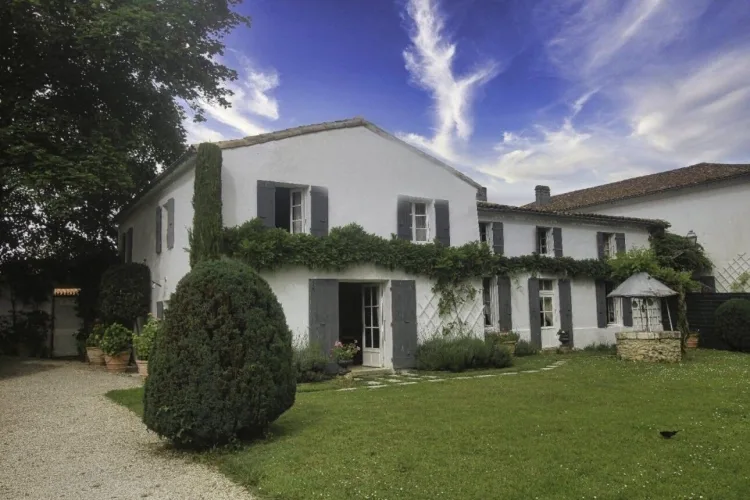 Maison indépendante avec piscine