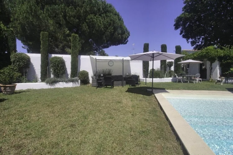Maison indépendante avec piscine — photo 5
