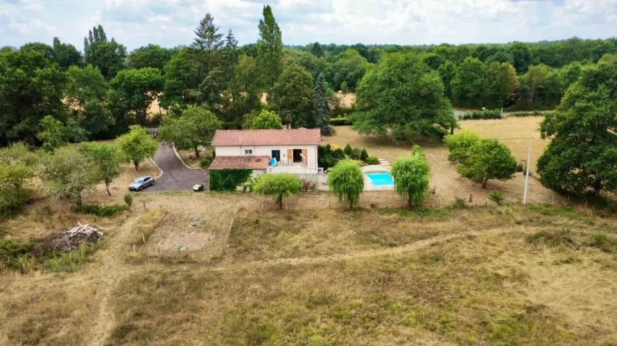 Maison Oradour Fanais — photo 4