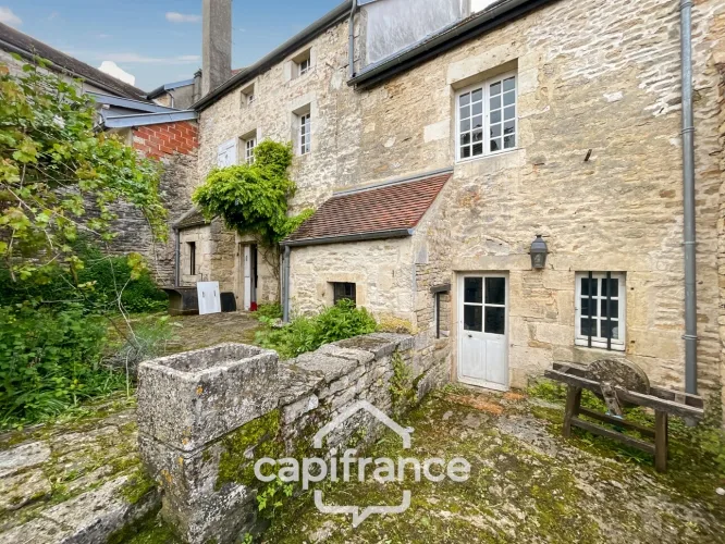 Élégante maison de famille de 253 m², charme et authenticité — photo 5