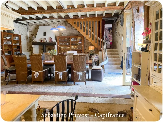 Dpt Dordogne (24), à vendre 11 pièces proche Thiviers (24) propriété de 325 m², terrain 22200 m², dépendance, piscine — photo 4