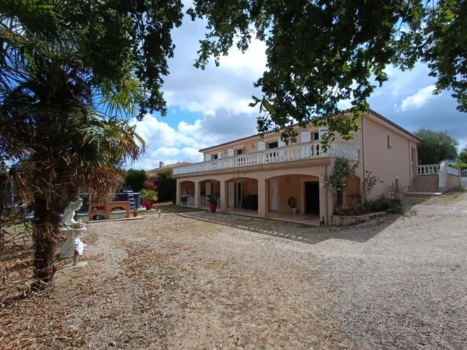 Maison familiale secteur calme sur hauteurs de Boulazac prche centre ville — photo 3