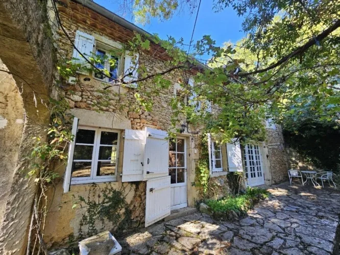 MAISON DANS LA CAMPAGNE AVEC ETANG PRiVE — photo 5