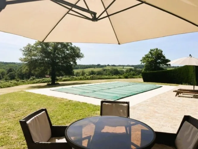 Villa  3 chambres sur un grand parc avec vue, endroit calme — photo 5