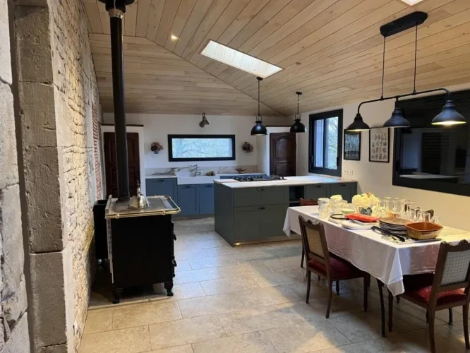Authentique corps de ferme quercynois avec vue — photo 5