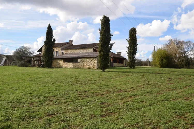 Propriete à vendre 7 pièces VERS (46) — photo 2