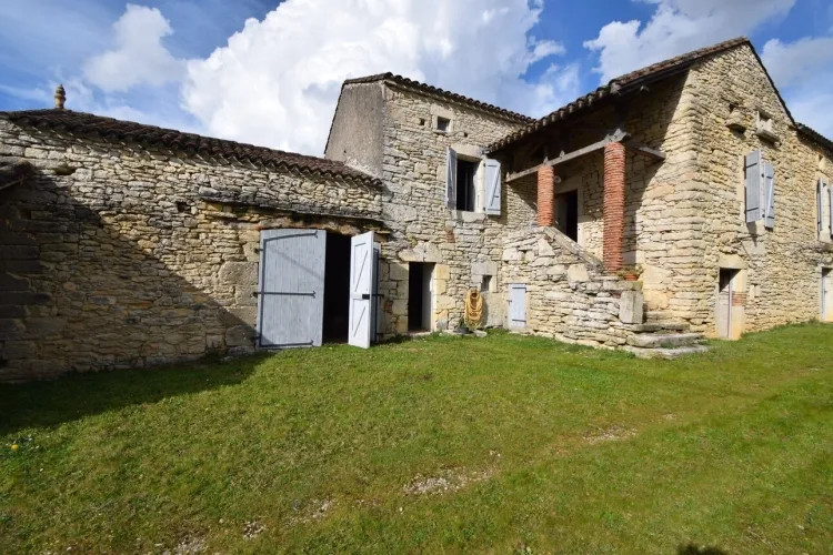 Propriete à vendre 7 pièces VERS (46) — photo 3