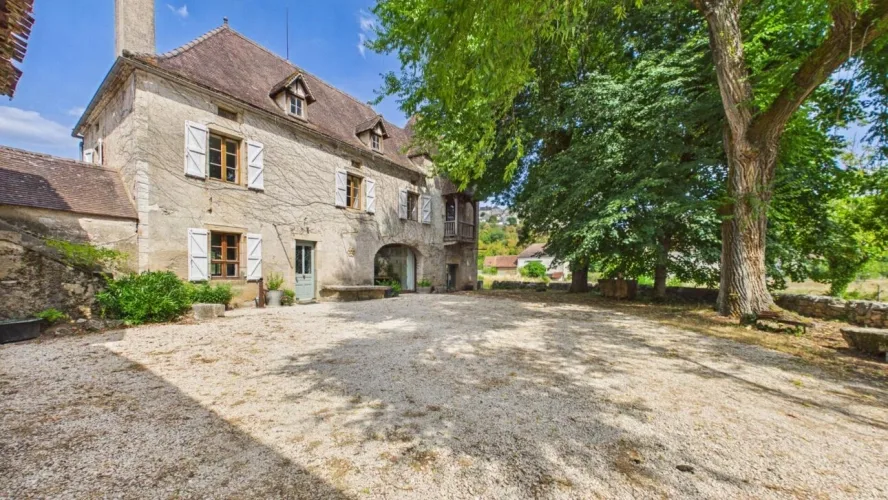 Propriété de charme avec vue dégagée et accès aux rives du Lot — photo 2