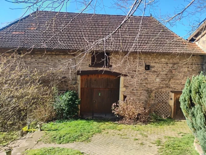 Maison de Maître bourguignonne Vue dégagée 7 pièces SAINT IGNY DE VERS (69) — photo 4