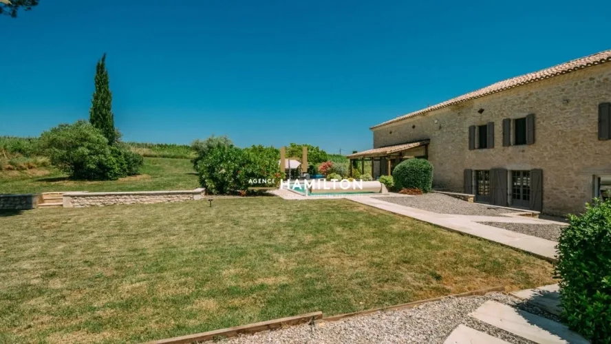 PROCHE GAILLAC - CHARMANTE MAISON DE CAMPAGNE AVEC JARDIN ET PISCINE — photo 4