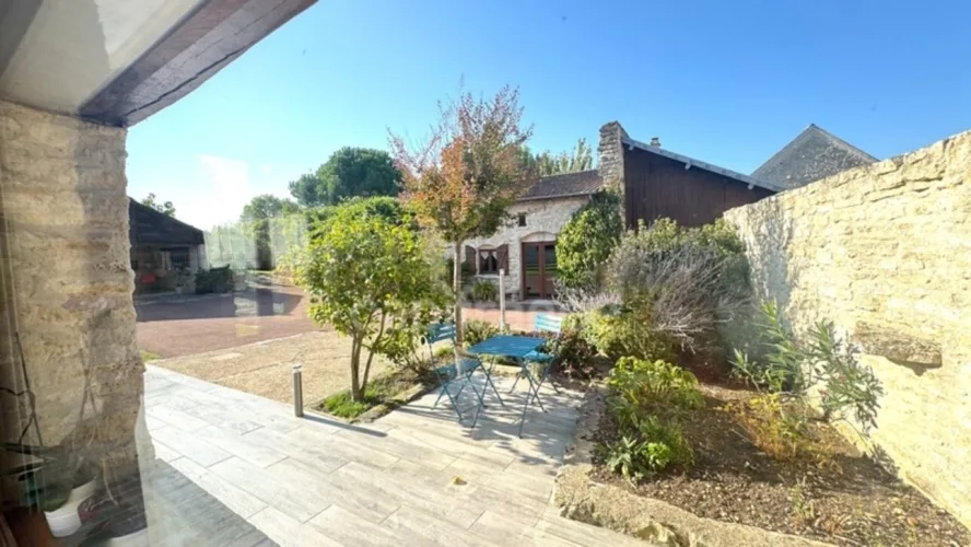 Propriete à vendre 7 pièces JOUY MAUVOISIN (78) - dépendance - garage - parcelle 2500 m² — photo 3