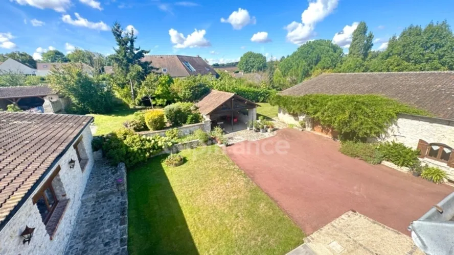 Propriete à vendre 7 pièces JOUY MAUVOISIN (78) - dépendance - garage - parcelle 2500 m² — photo 4