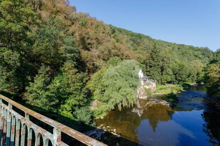 Ancien moulin au bord du Viaur -Vue magnifique sur l'eau - 185 m² habitables — photo 3